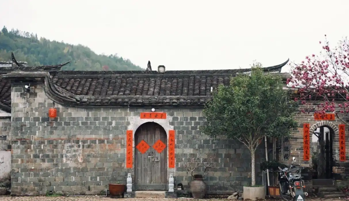 在“客家庄园”，古民居换了种“打开方式”